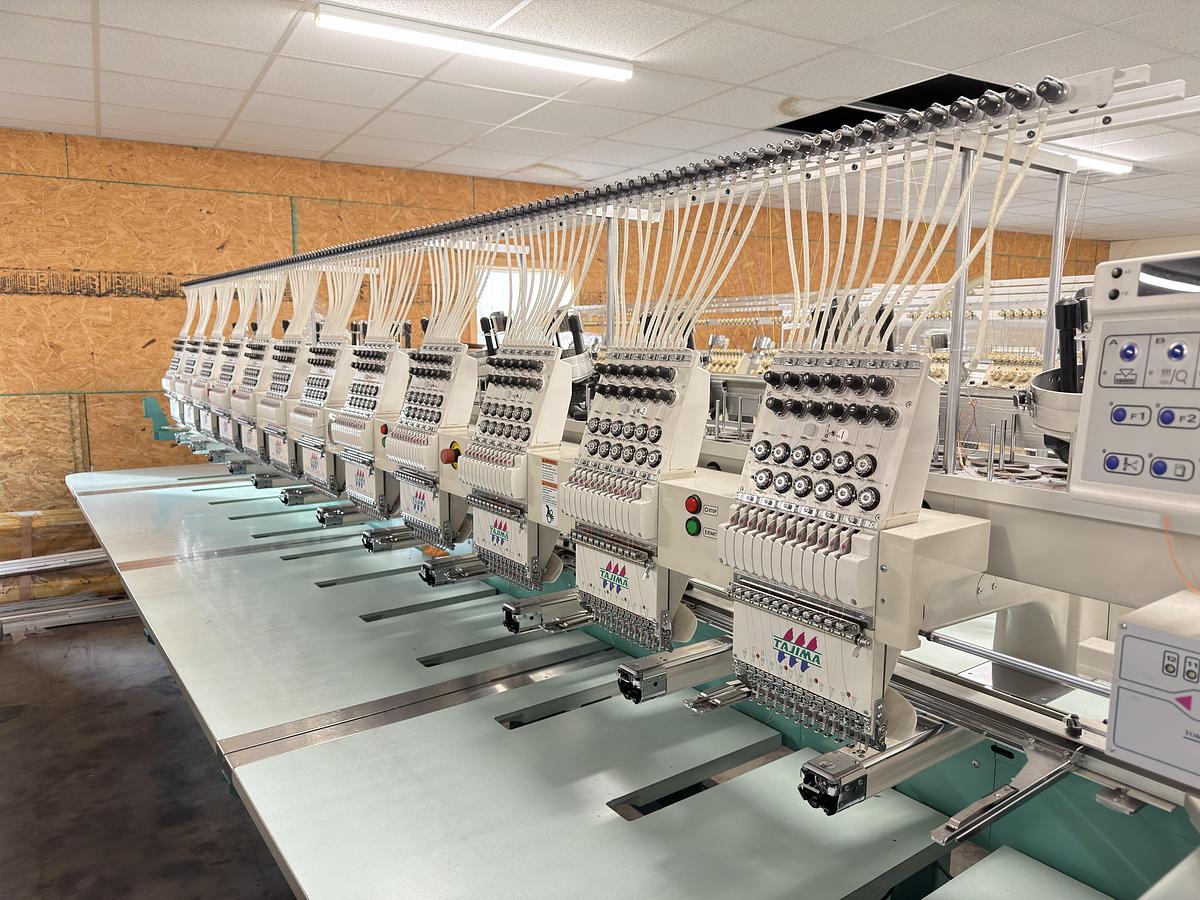 12 Head embroidery machine